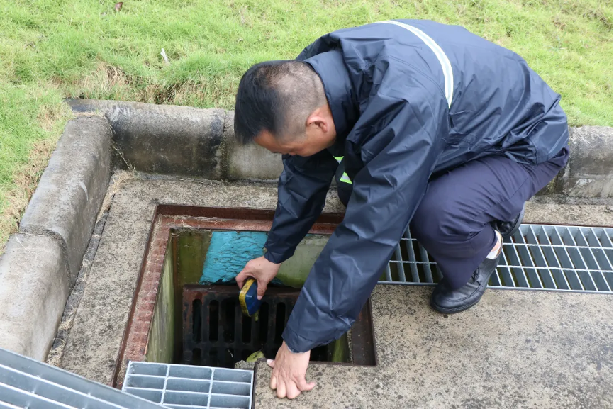 安全相伴 不负当“夏”丨广州检验中心开展高温慰问暨安全生产大检查活动6.png