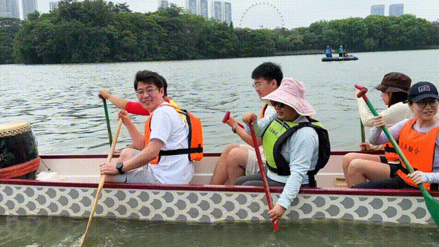 同心挥桨 华南激浪|超燃竞渡“粤”动四秩风华7.gif