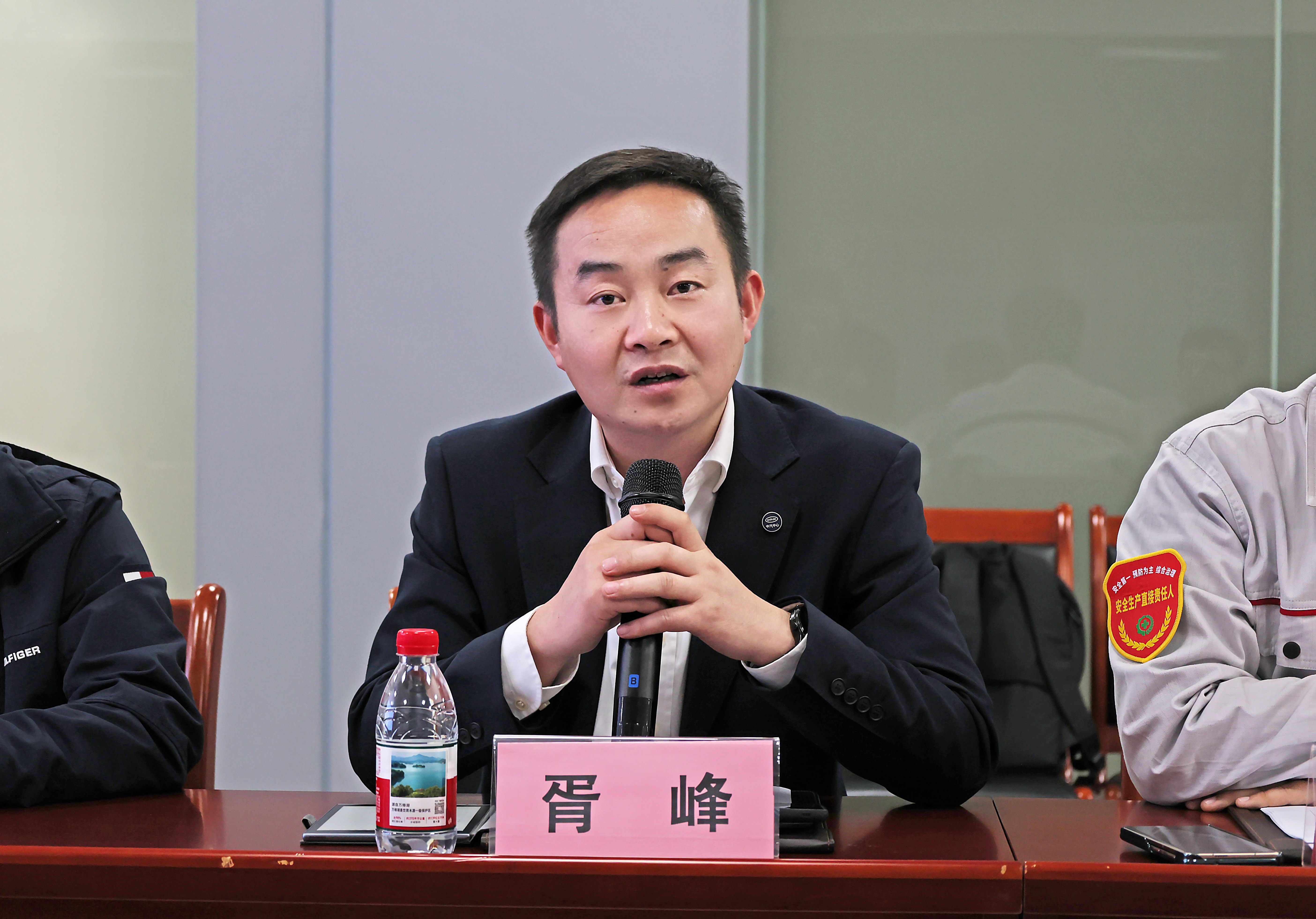 青苗计划 | 广州检验中心举行2025年新员工半年工作成果汇报会2.jpg