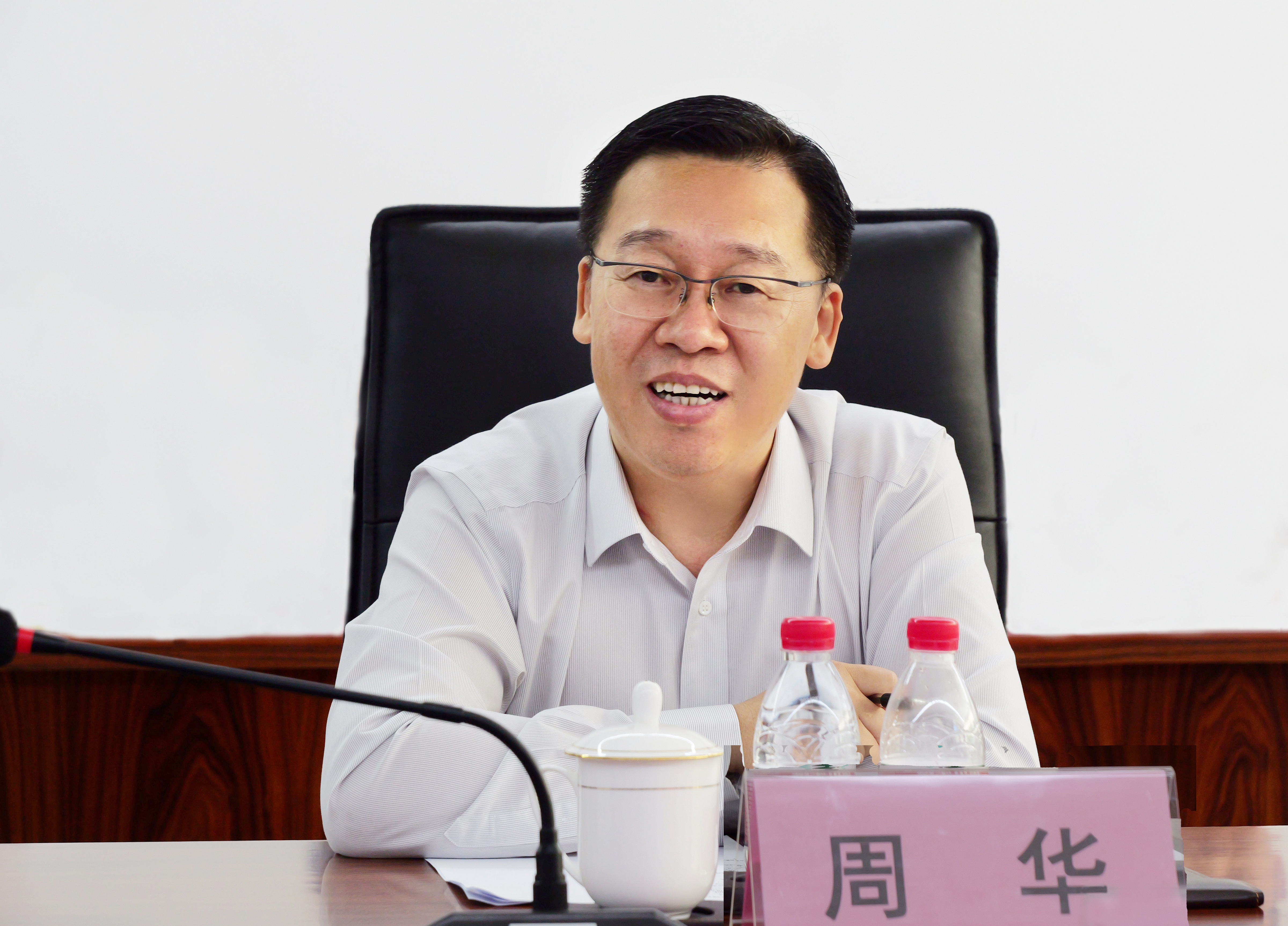 周华总来广检调研1.jpg