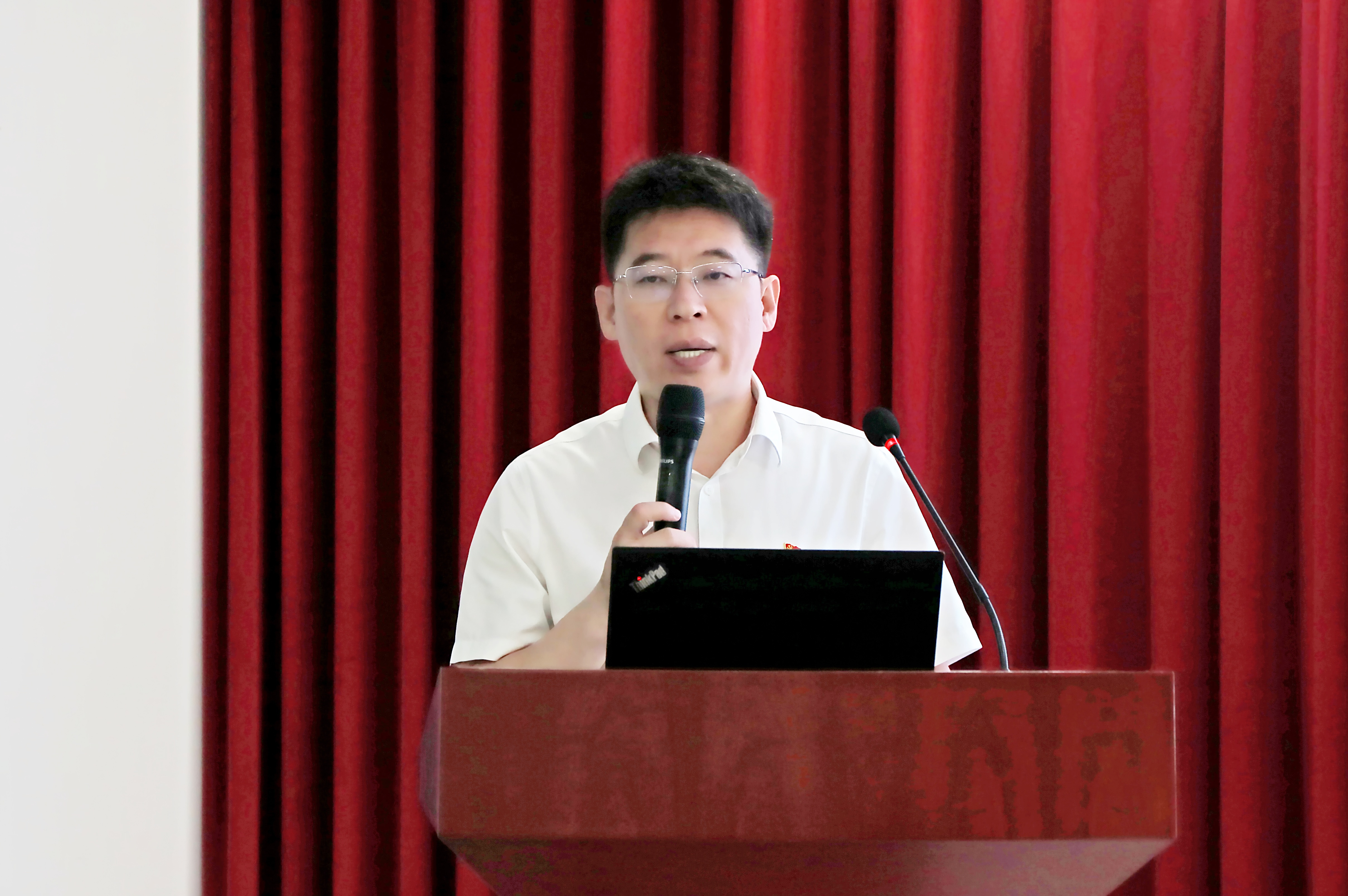 广州检验中心党总支召开集中整治违规吃喝工作部署会暨警示教育大会2.jpg